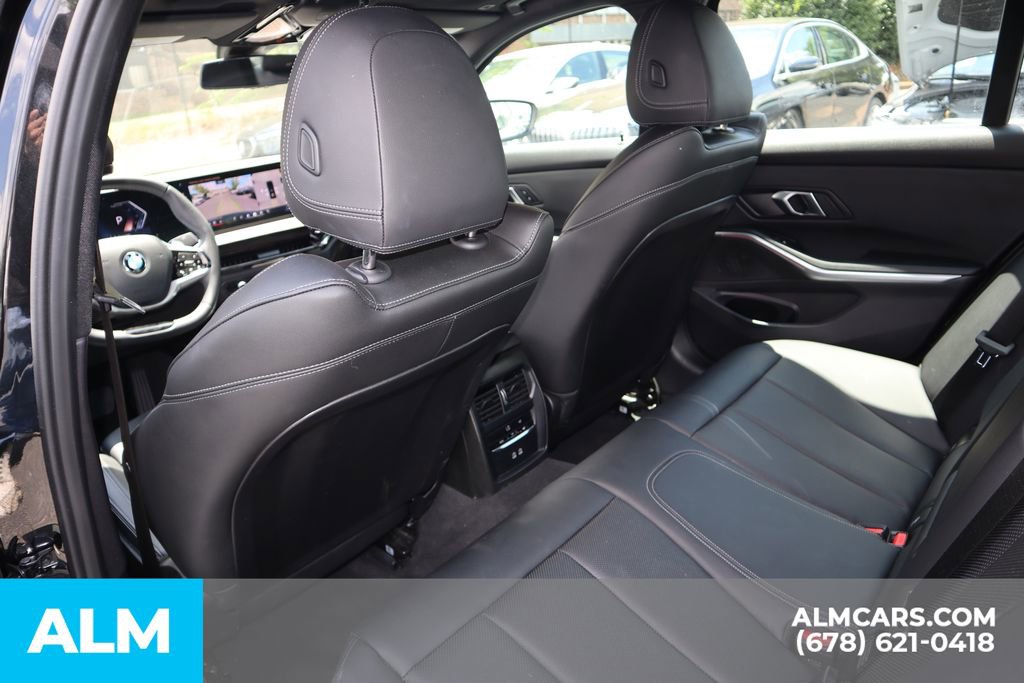 Used 2025 BMW 330i Sedan image 18