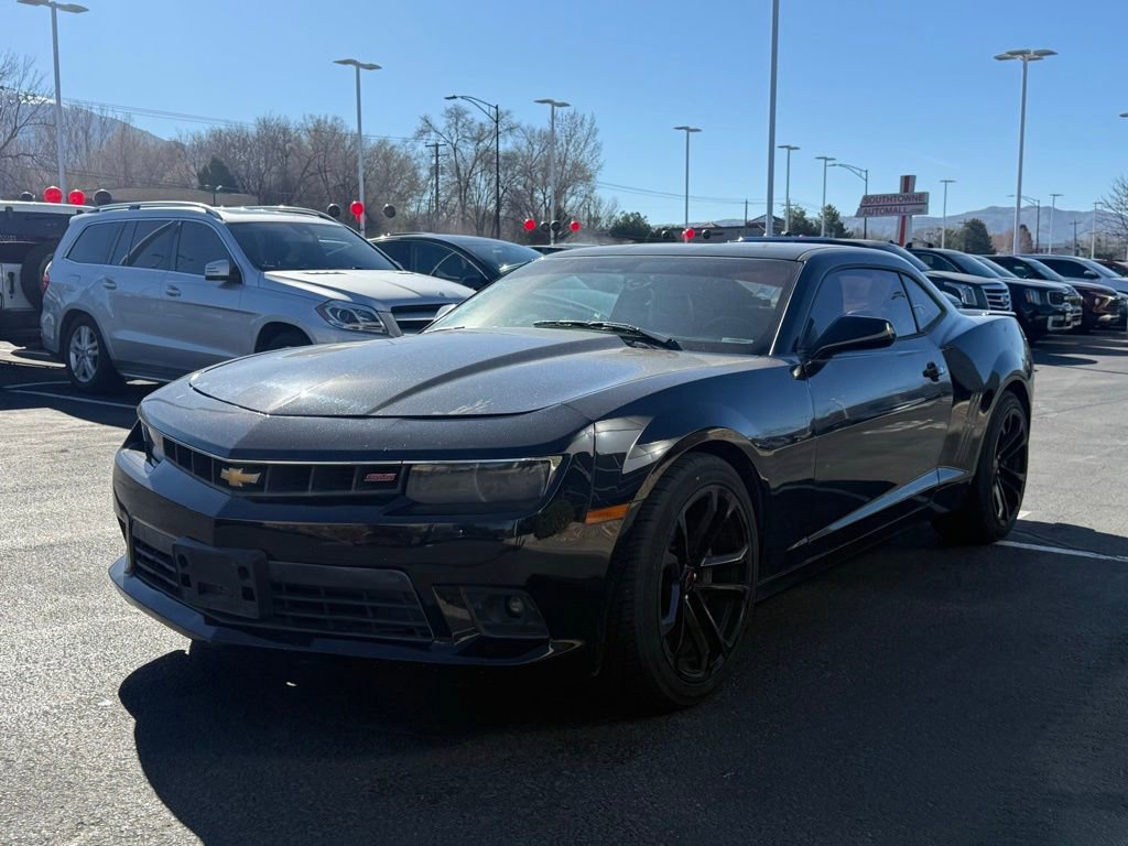 Used 2015 Chevrolet Camaro SS w/ RS Package image 3