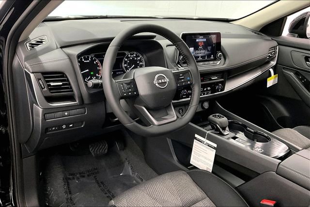 New 2026 Nissan Rogue SV FWD image 7