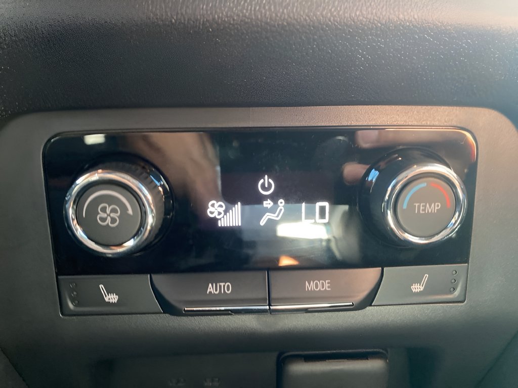 New 2027 Chevrolet Traverse RS AWD/4WD image 12