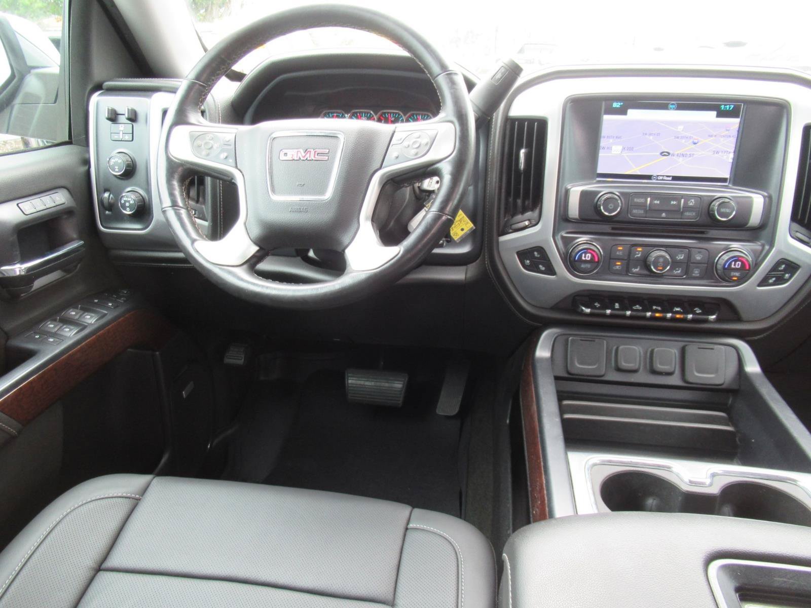 Used 2017 GMC Sierra 1500 SLT AWD/4WD image 12
