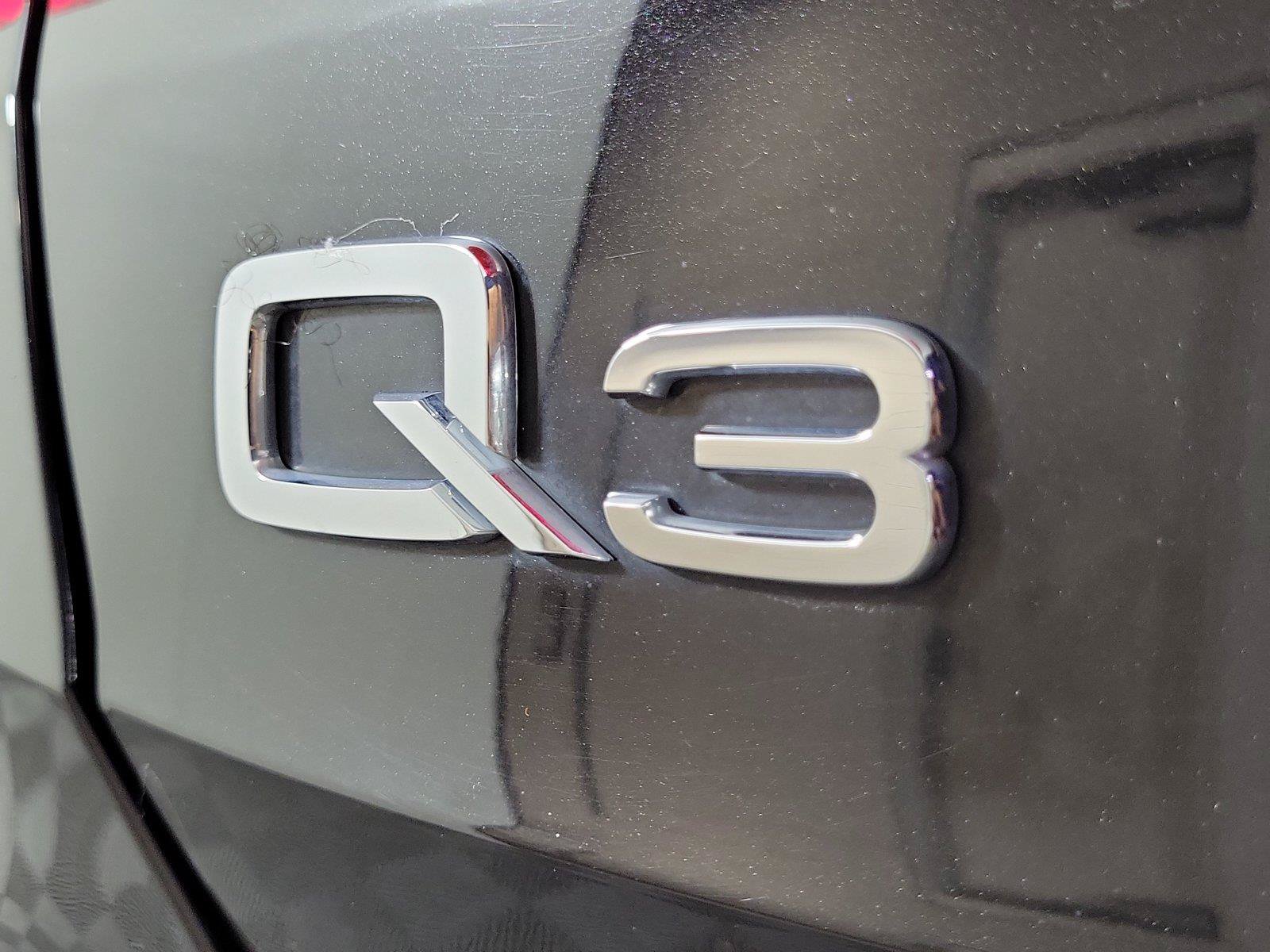Used 2021 Audi Q3 2.0T Premium AWD/4WD image 7