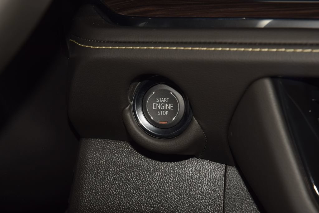 New 2026 Chevrolet Suburban Premier AWD/4WD image 35