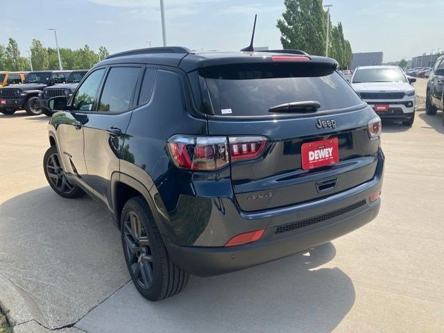 New 2026 Jeep Compass Limited AWD/4WD image 8