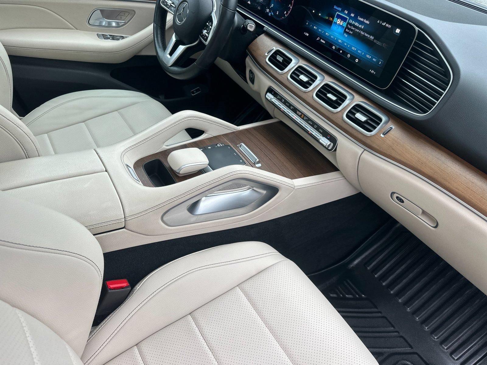 Used 2022 Mercedes-Benz GLE 350 image 16