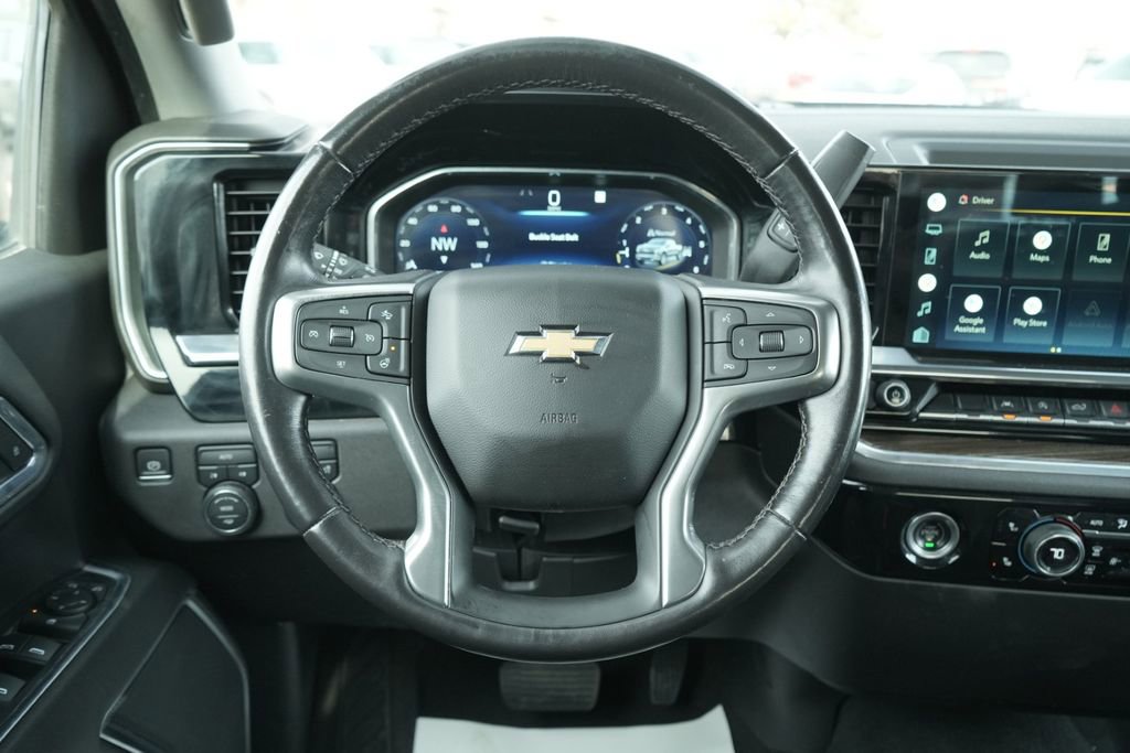 Used 2022 Chevrolet Silverado 1500 LT image 16