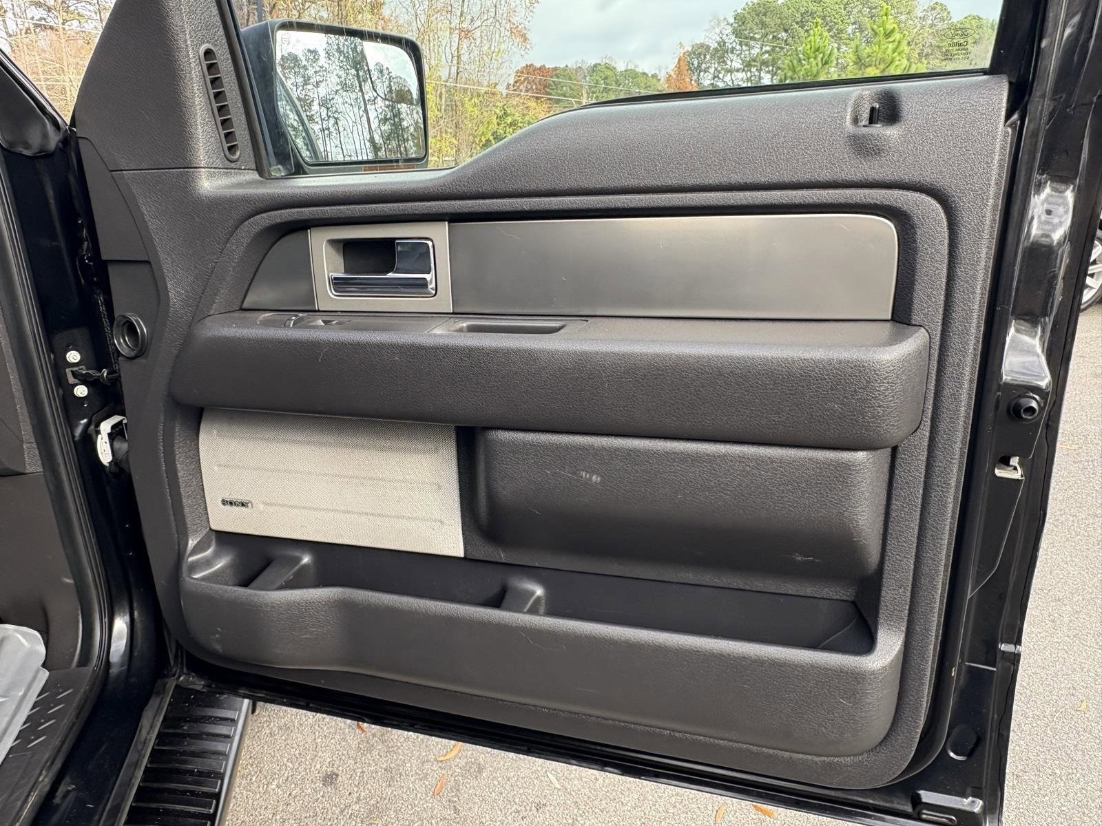 Used 2014 Ford F150 FX4 w/ Equipment Group 402A Luxury image 22