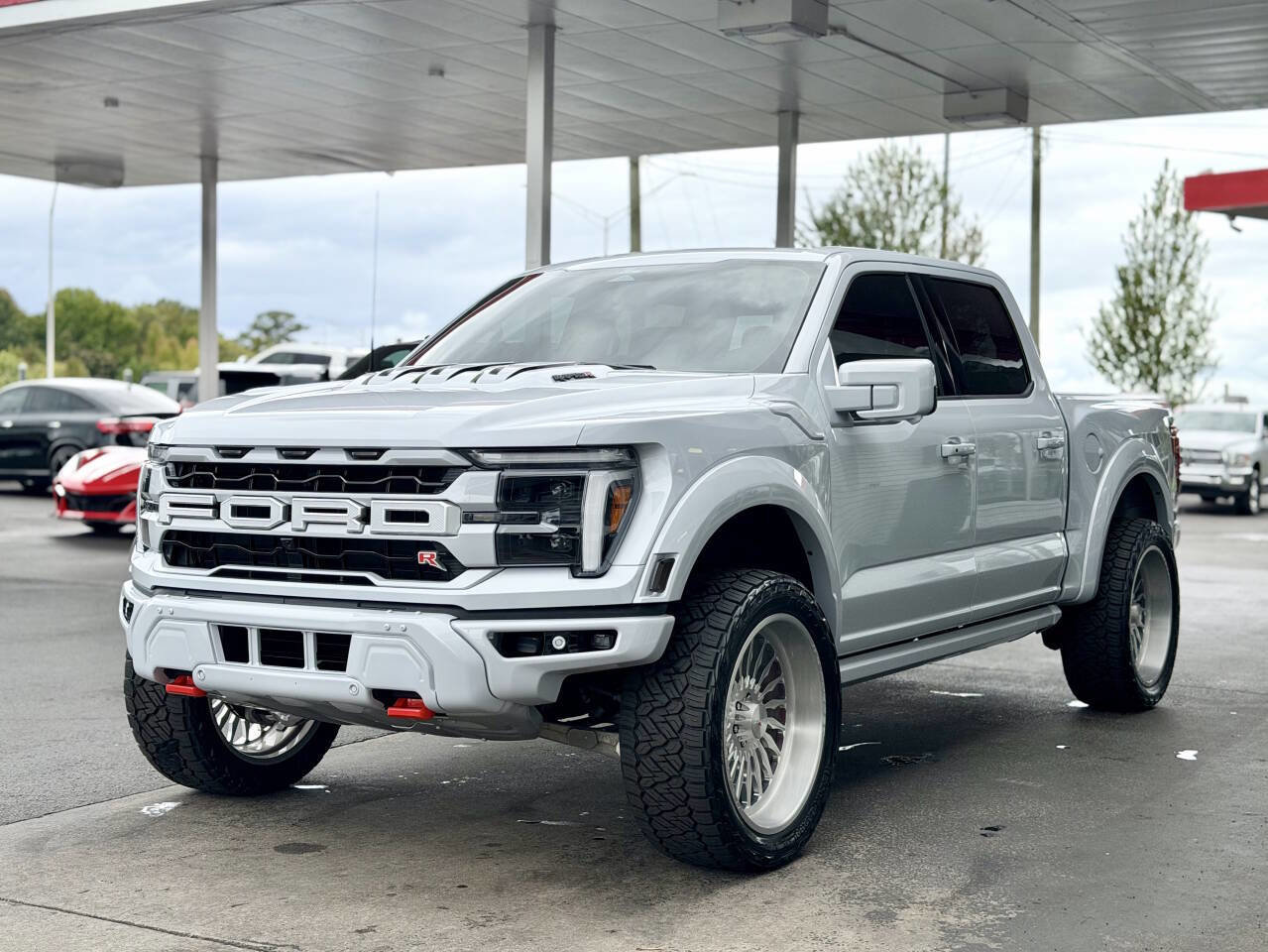 Used 2025 Ford F150 Raptor w/ Equipment Group 803A Raptor R image 6
