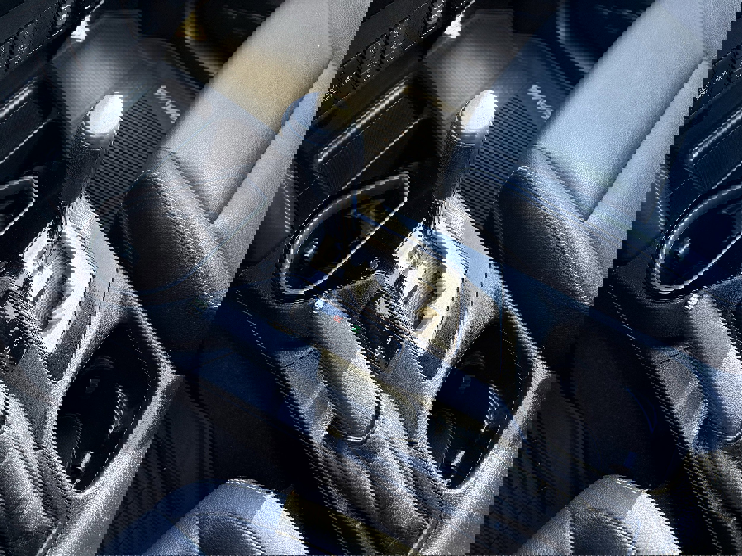 Used 2018 Toyota RAV4 Limited w/ Advanced Technology Package image 20