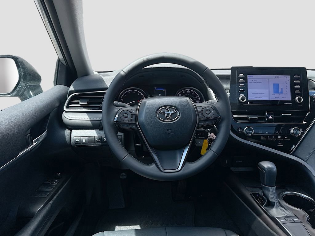 Used 2024 Toyota Camry SE FWD image 18