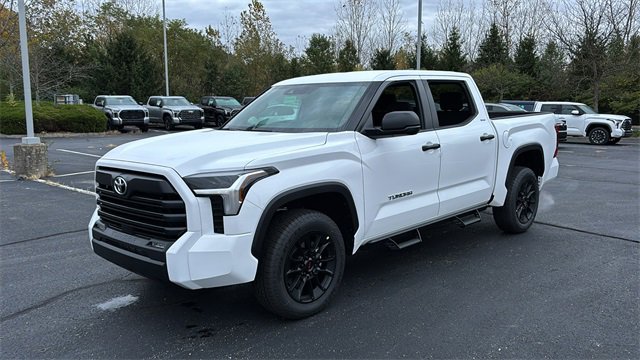 New 2026 Toyota Tundra SR5 image 2