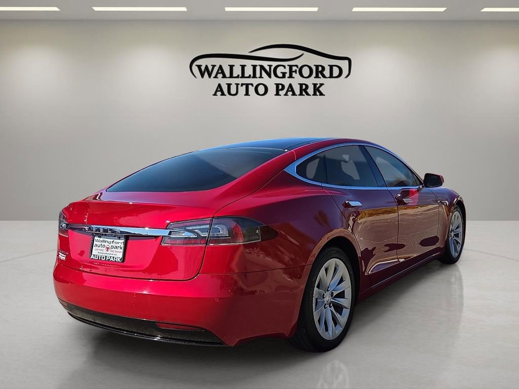 Used 2016 Tesla Model S P90D image 4