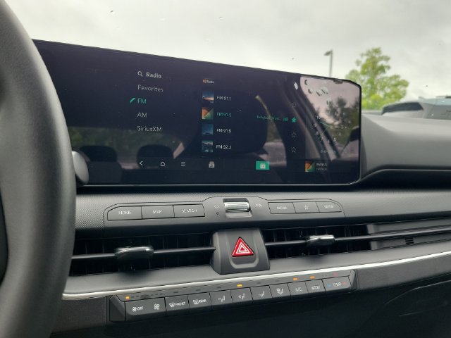New 2026 Kia K4 FWD image 18