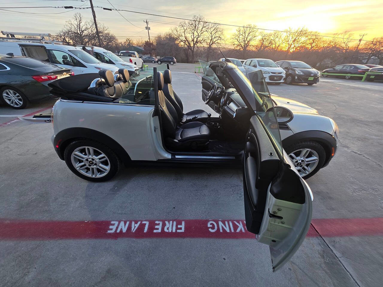 Used 2011 MINI Cooper Convertible w/ Premium Pkg image 48