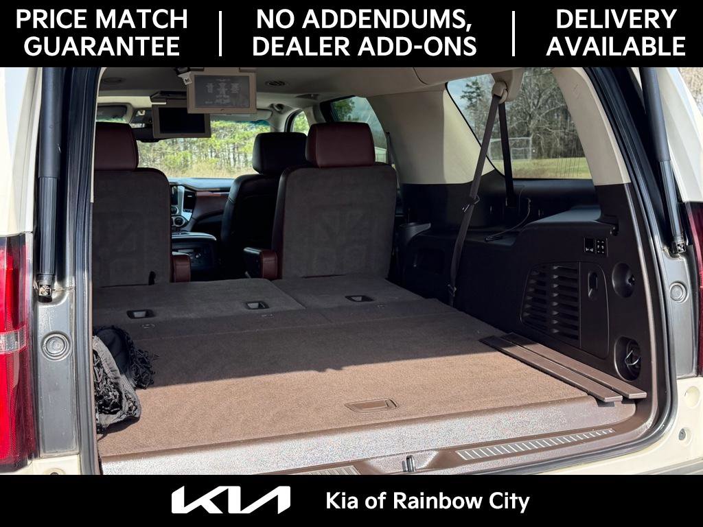 Used 2015 Chevrolet Suburban LTZ image 12