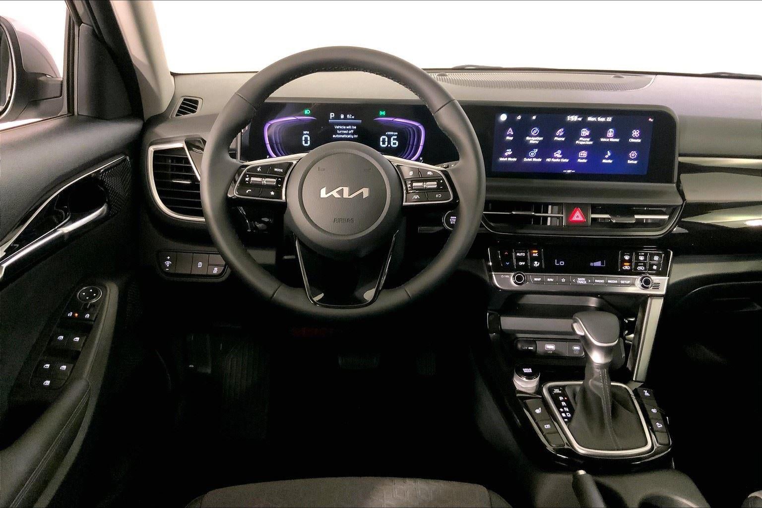 New 2026 Kia Seltos S AWD/4WD image 14