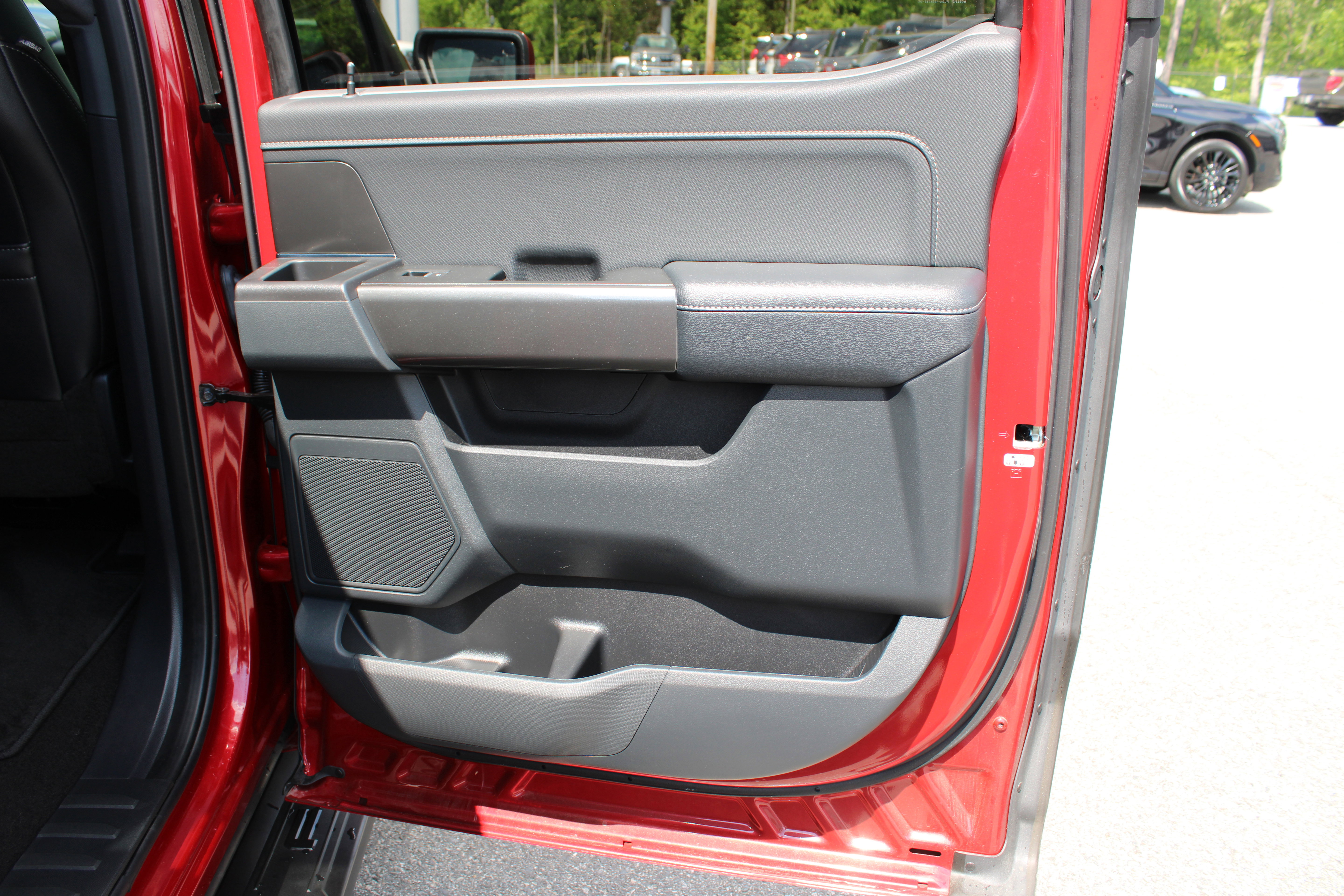 Used 2022 Ford F150 XLT w/ Equipment Group 302A High AWD/4WD image 14