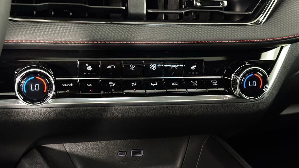 New 2025 Chevrolet Equinox RS w/ Safety and Technology Package image 16