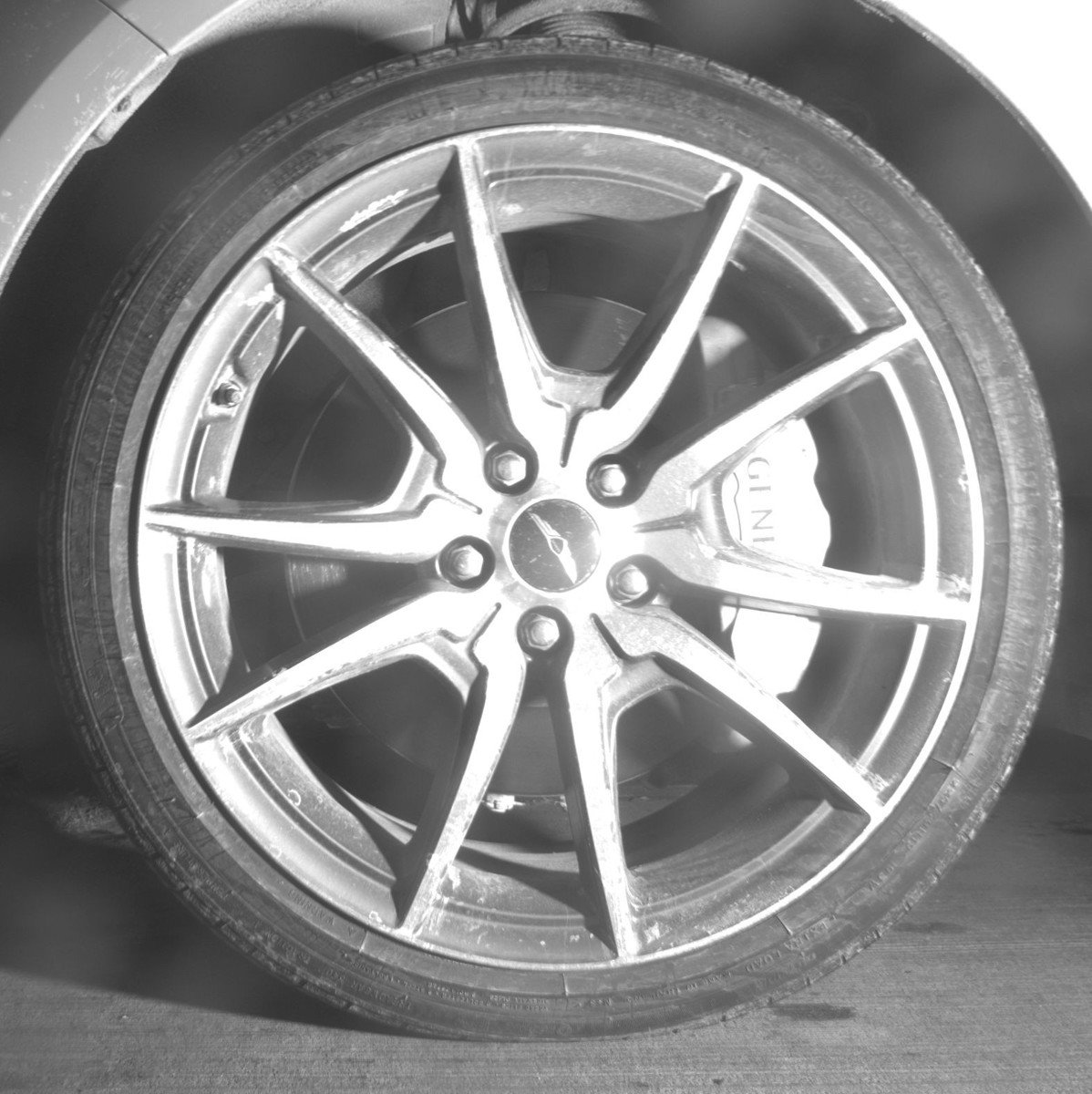 Used 2025 Genesis G70 2.5T image 12