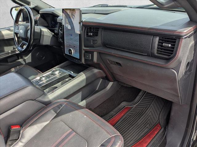 Used 2023 Ford Expedition Limited image 18