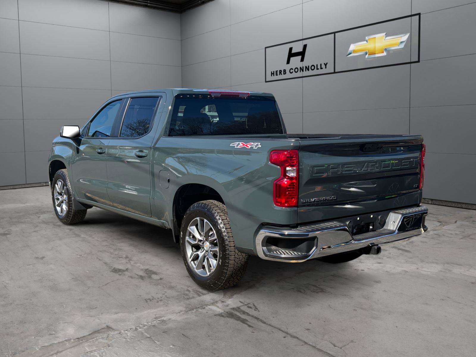 Used 2026 Chevrolet Silverado 1500 LT AWD/4WD image 5