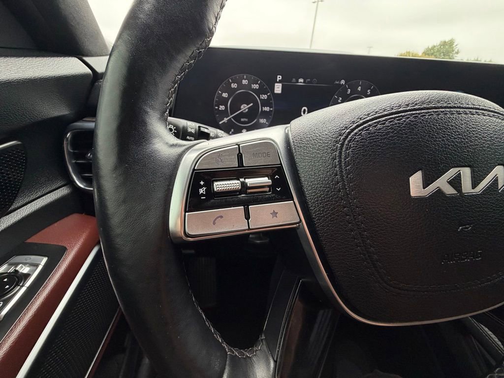 Used 2024 Kia Telluride SX Prestige AWD/4WD image 21