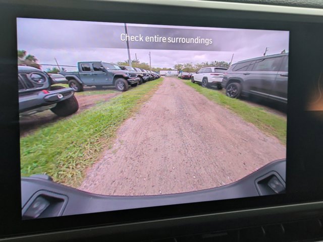 New 2025 Jeep Gladiator Sport image 18