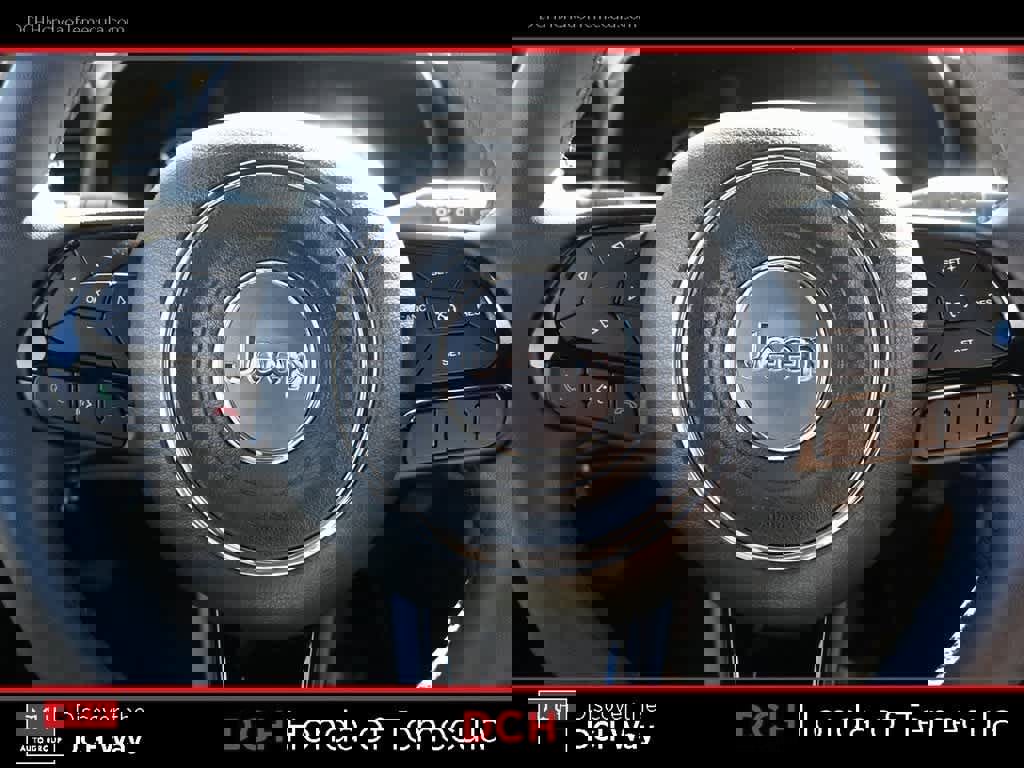 Used 2022 Jeep Renegade Altitude image 9