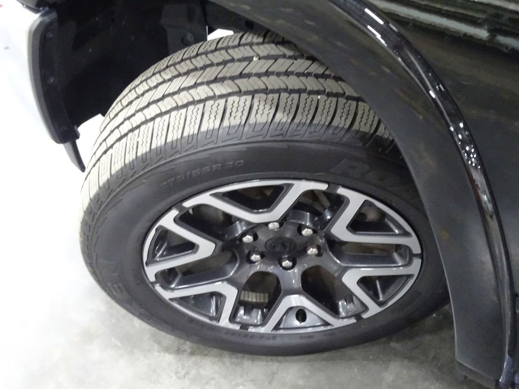 Used 2025 RAM 1500 Laramie image 35