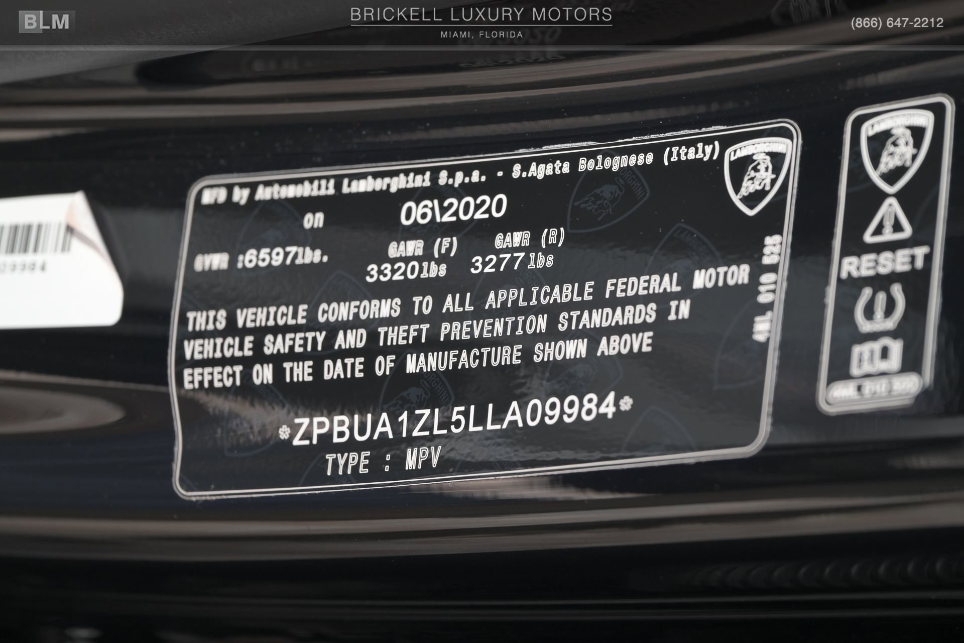 Used 2020 Lamborghini Urus image 42