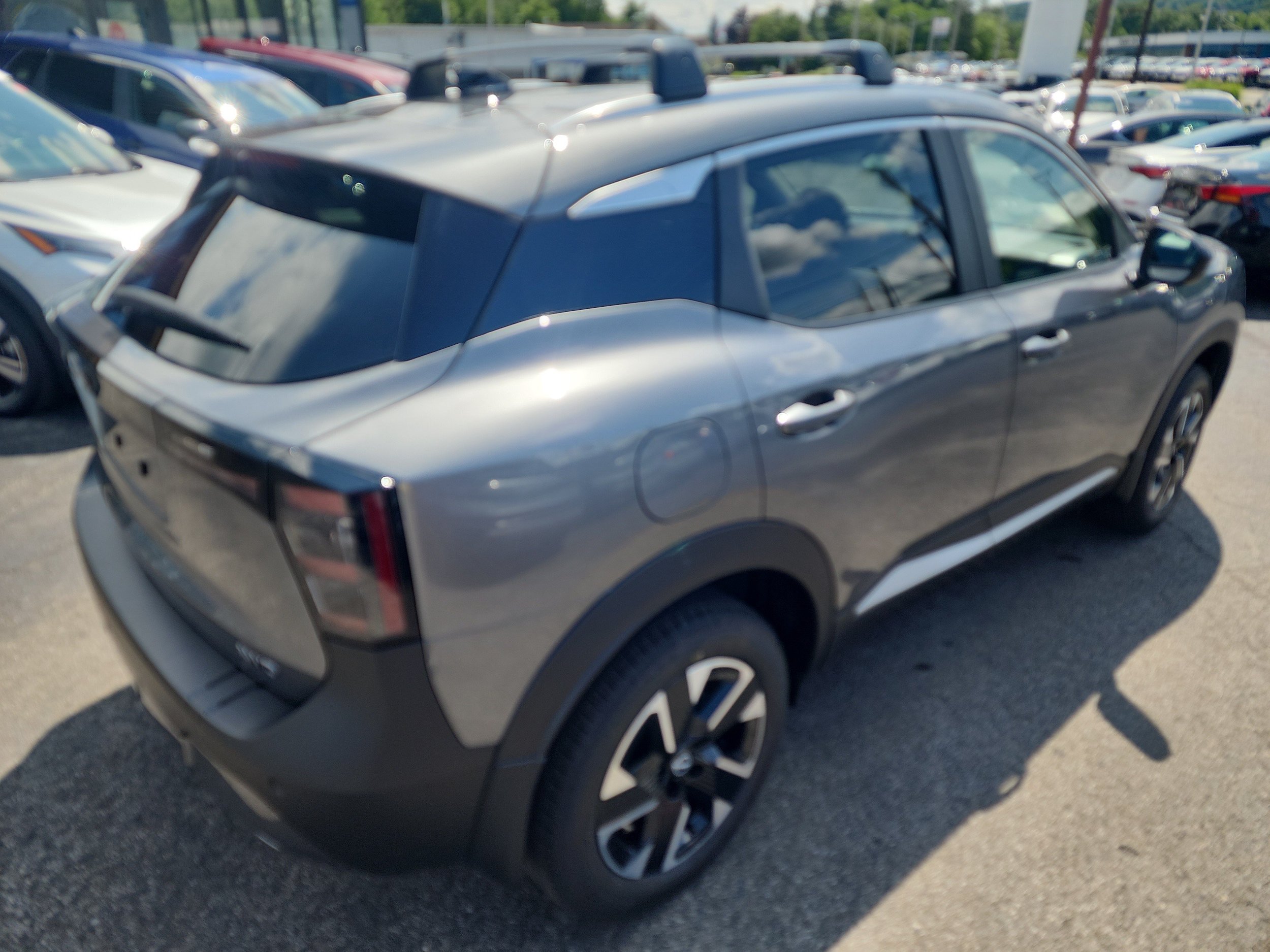 New 2026 Nissan Kicks SV AWD/4WD image 8