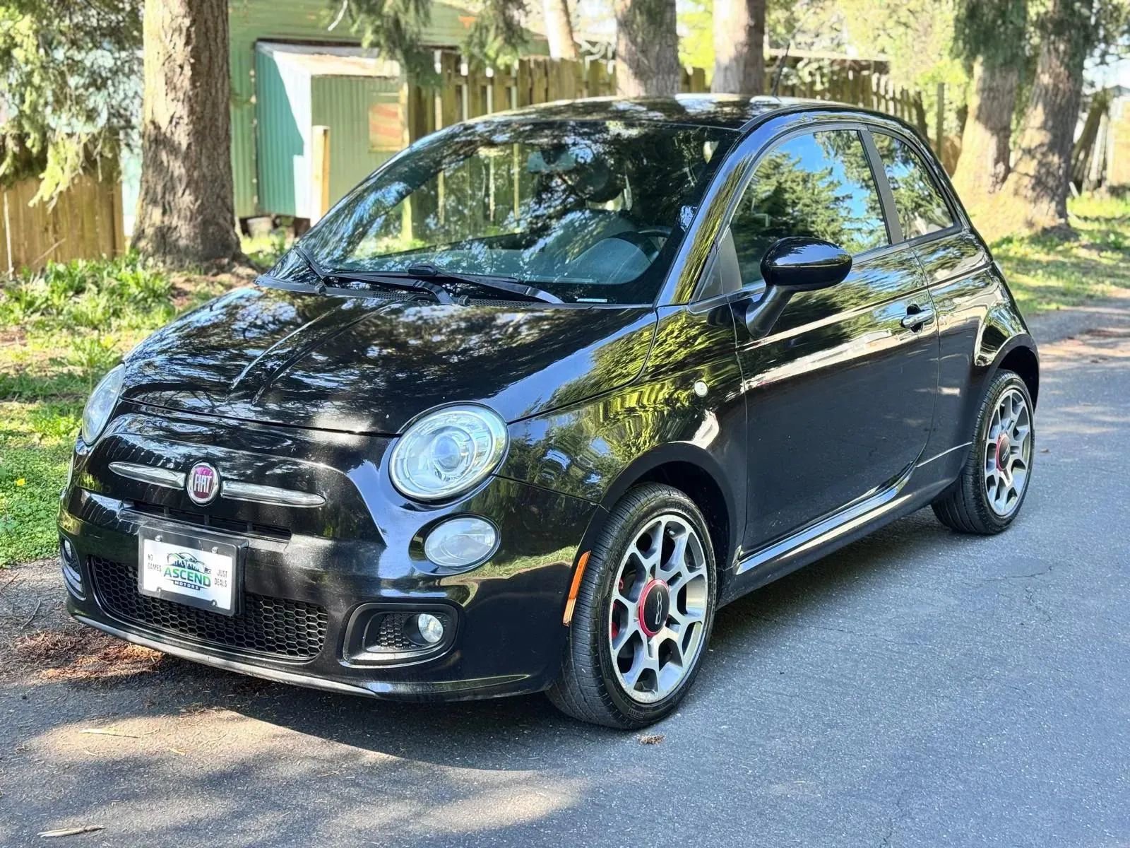 Used 2013 FIAT 500 Sport FWD image 1