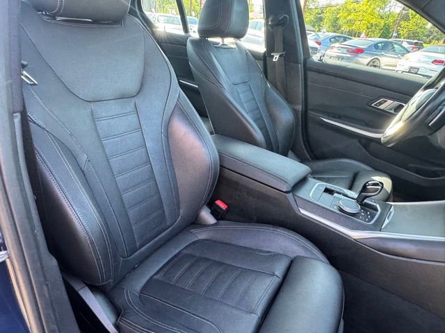 Used 2022 BMW 330i xDrive Sedan w/ Premium Package 2 image 13