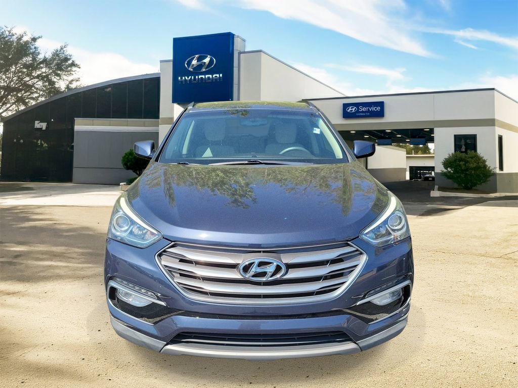 Used 2017 Hyundai Santa Fe Sport image 2