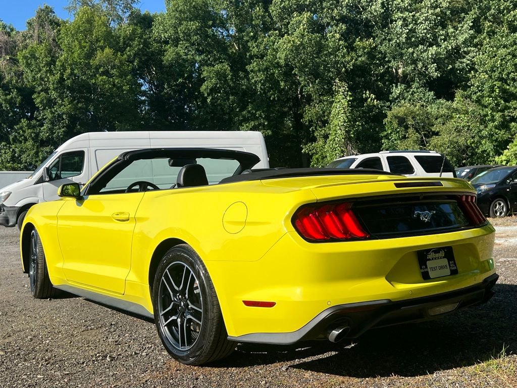 Used 2021 Ford Mustang Premium RWD image 11