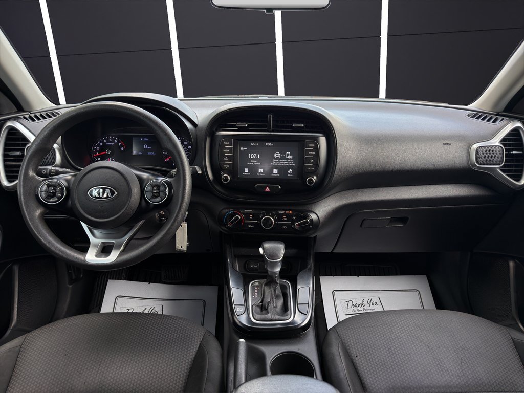 Used 2020 Kia Soul LX FWD image 13