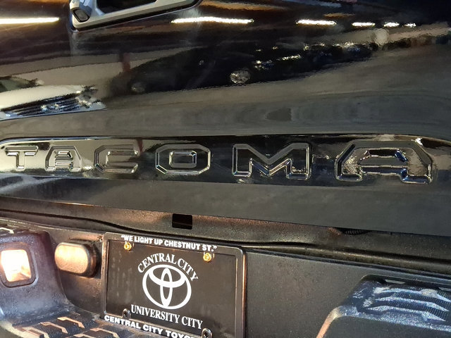 Used 2019 Toyota Tacoma SR AWD/4WD image 28