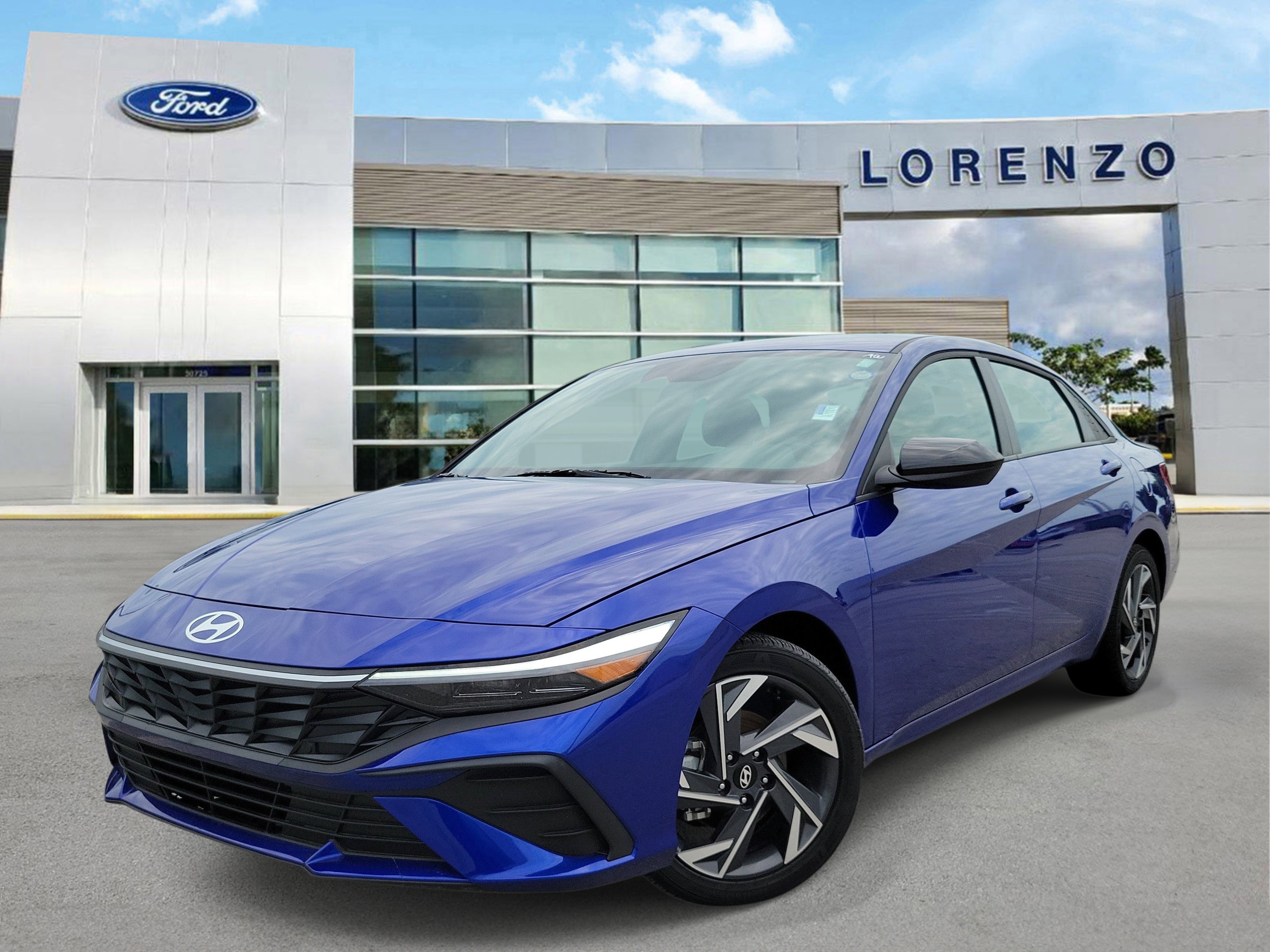 Used 2025 Hyundai Elantra Sport FWD image 1