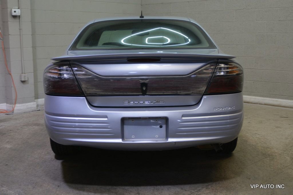 Used 2005 Pontiac Bonneville SE image 6
