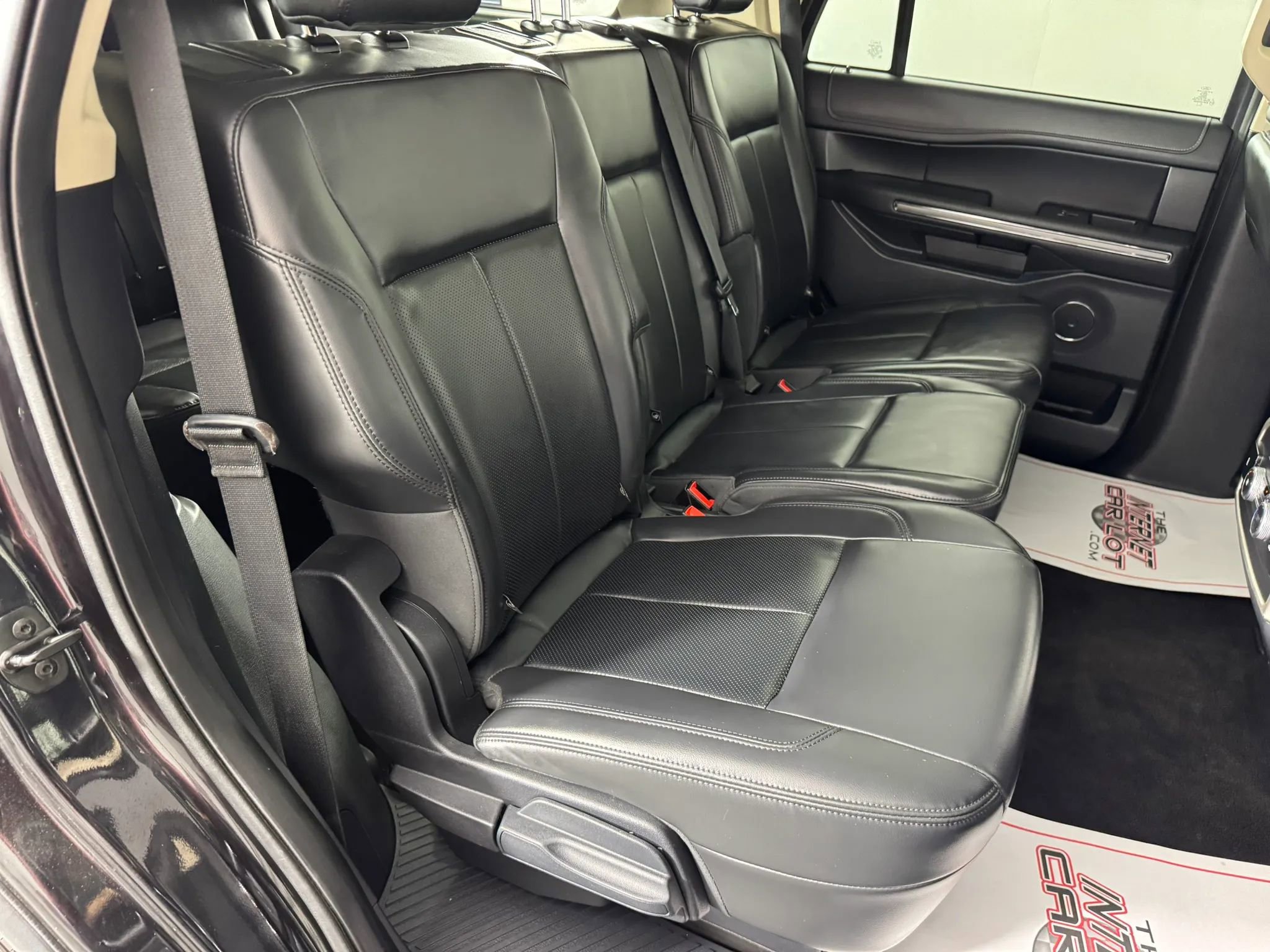 Used 2022 Ford Expedition XLT AWD/4WD image 43