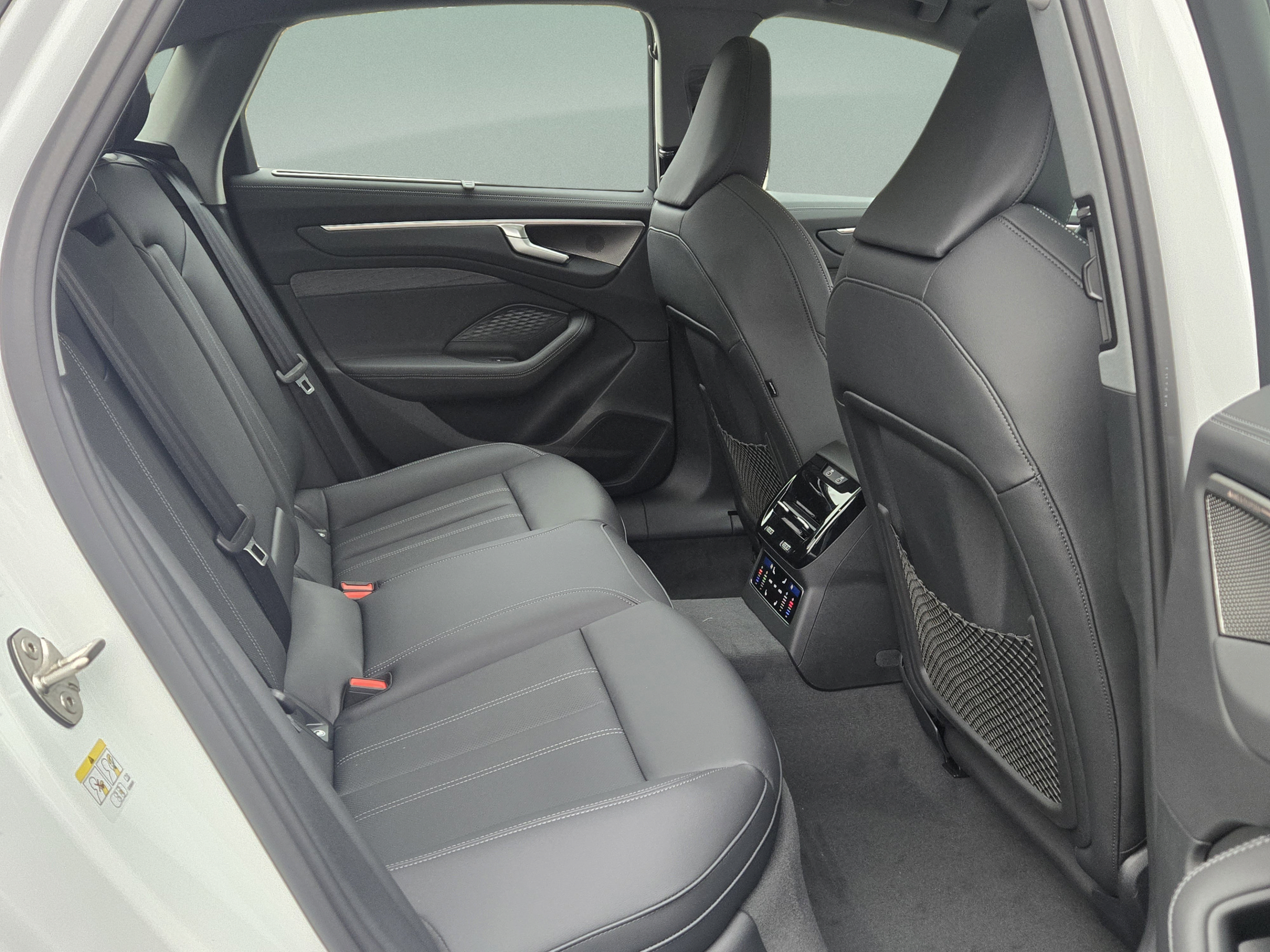 New 2026 Audi A6 Premium Plus AWD/4WD image 15