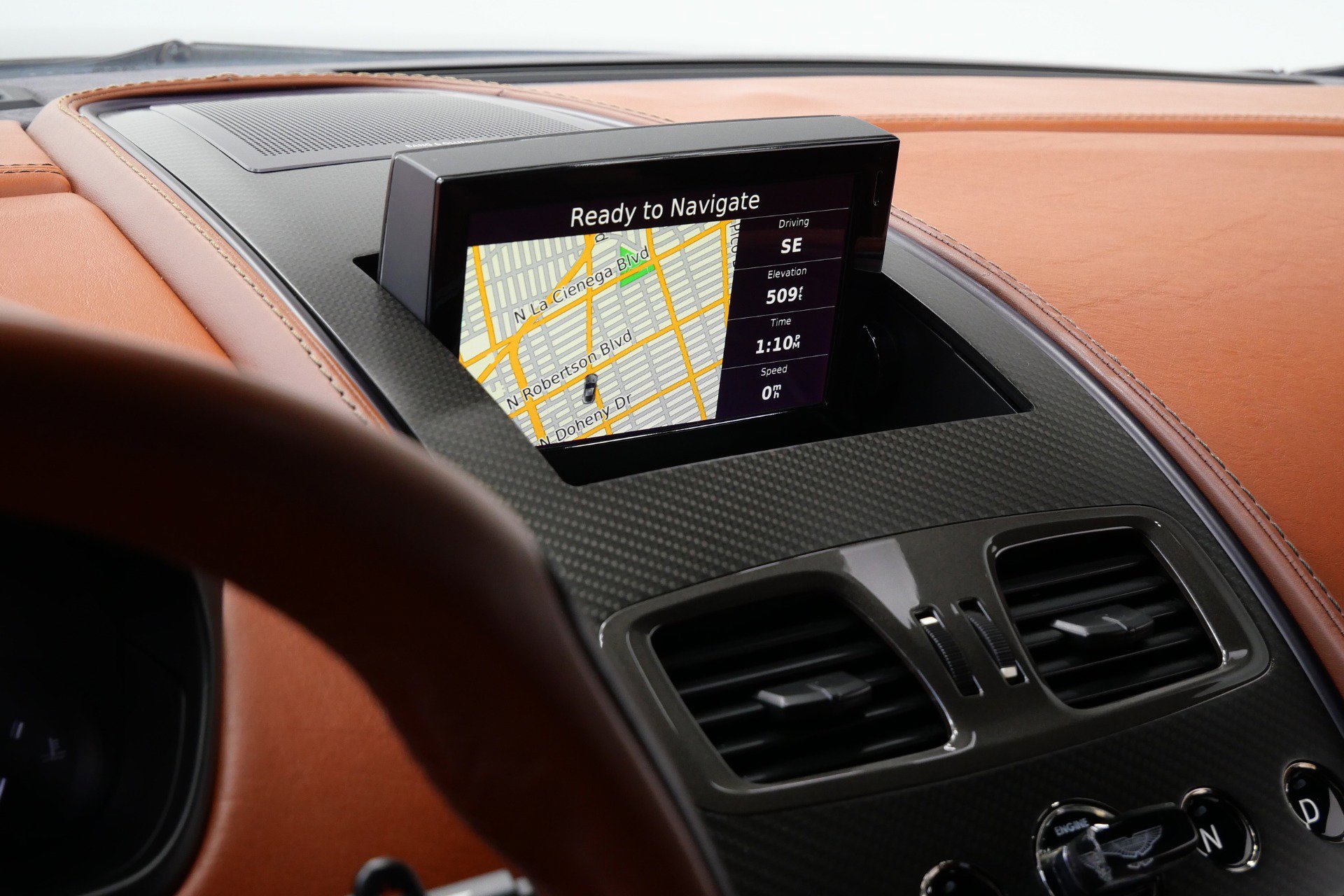 Used 2014 Aston Martin Vanquish Coupe image 17