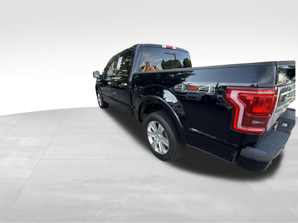 Used 2017 Ford F150 Platinum w/ Equipment Group 701A Luxury AWD/4WD image 3