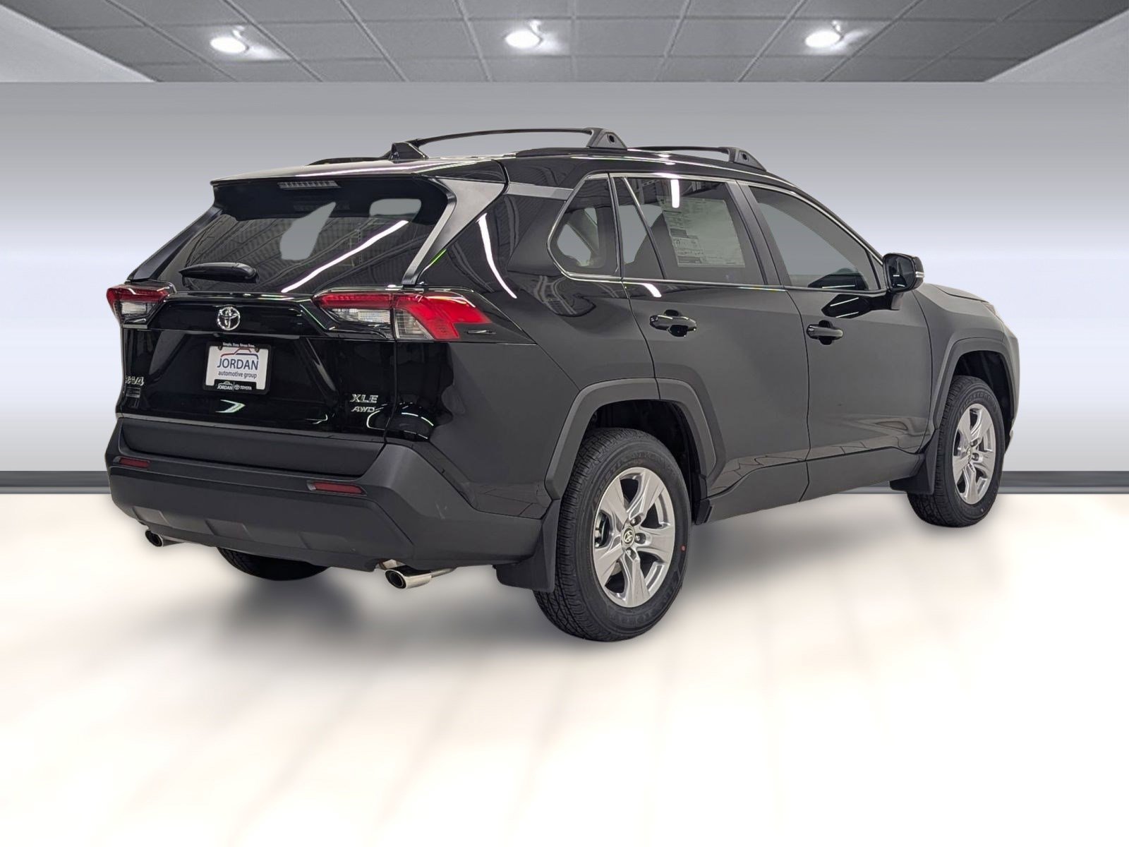 New 2025 Toyota RAV4 XLE image 7