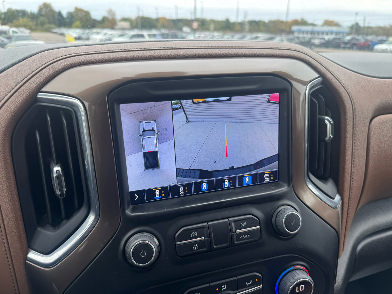 Used 2022 Chevrolet Silverado 3500 High Country w/ Z71 Off-Road Package image 20