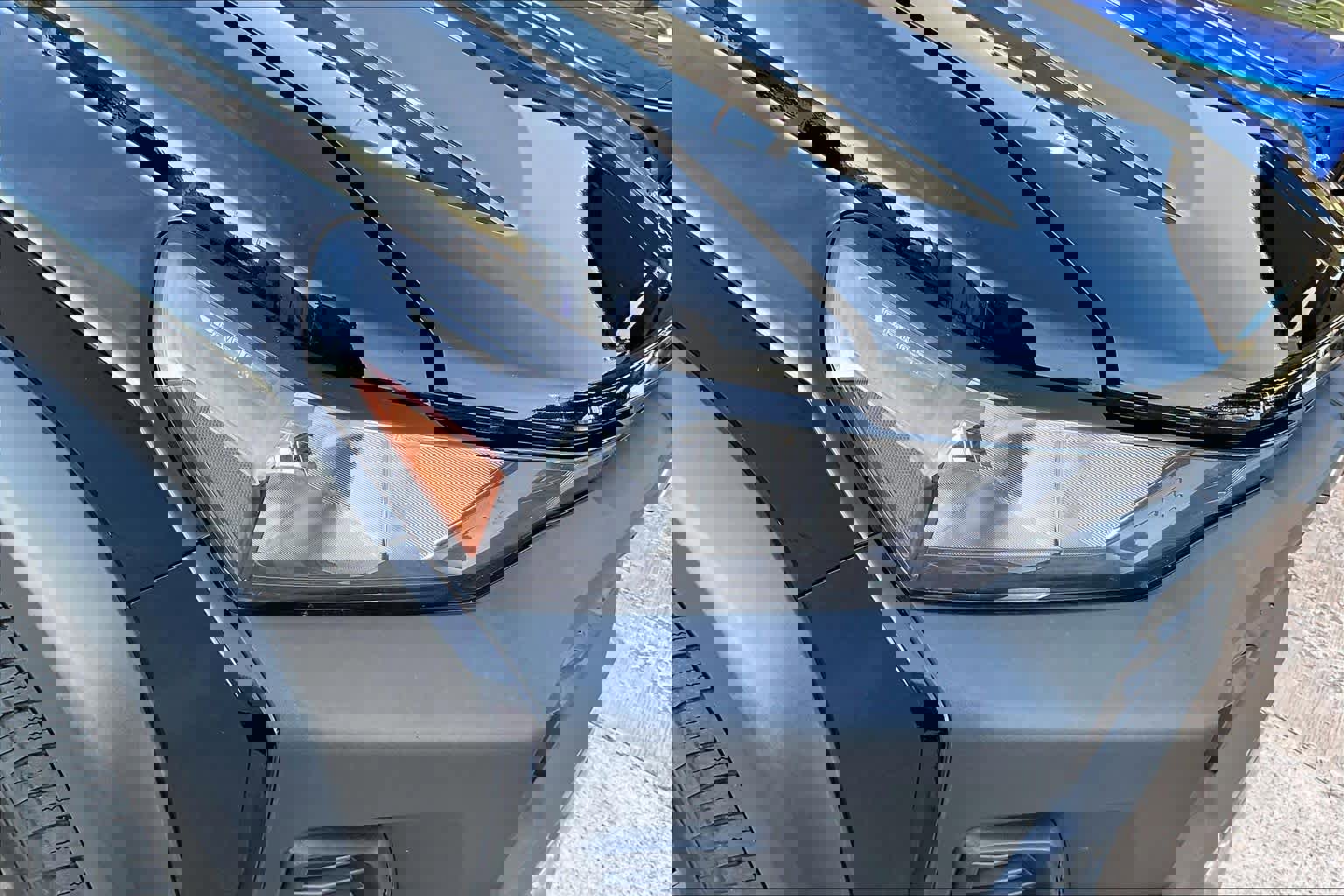 Used 2023 Chevrolet Colorado Trail Boss w/ Technology Package image 27