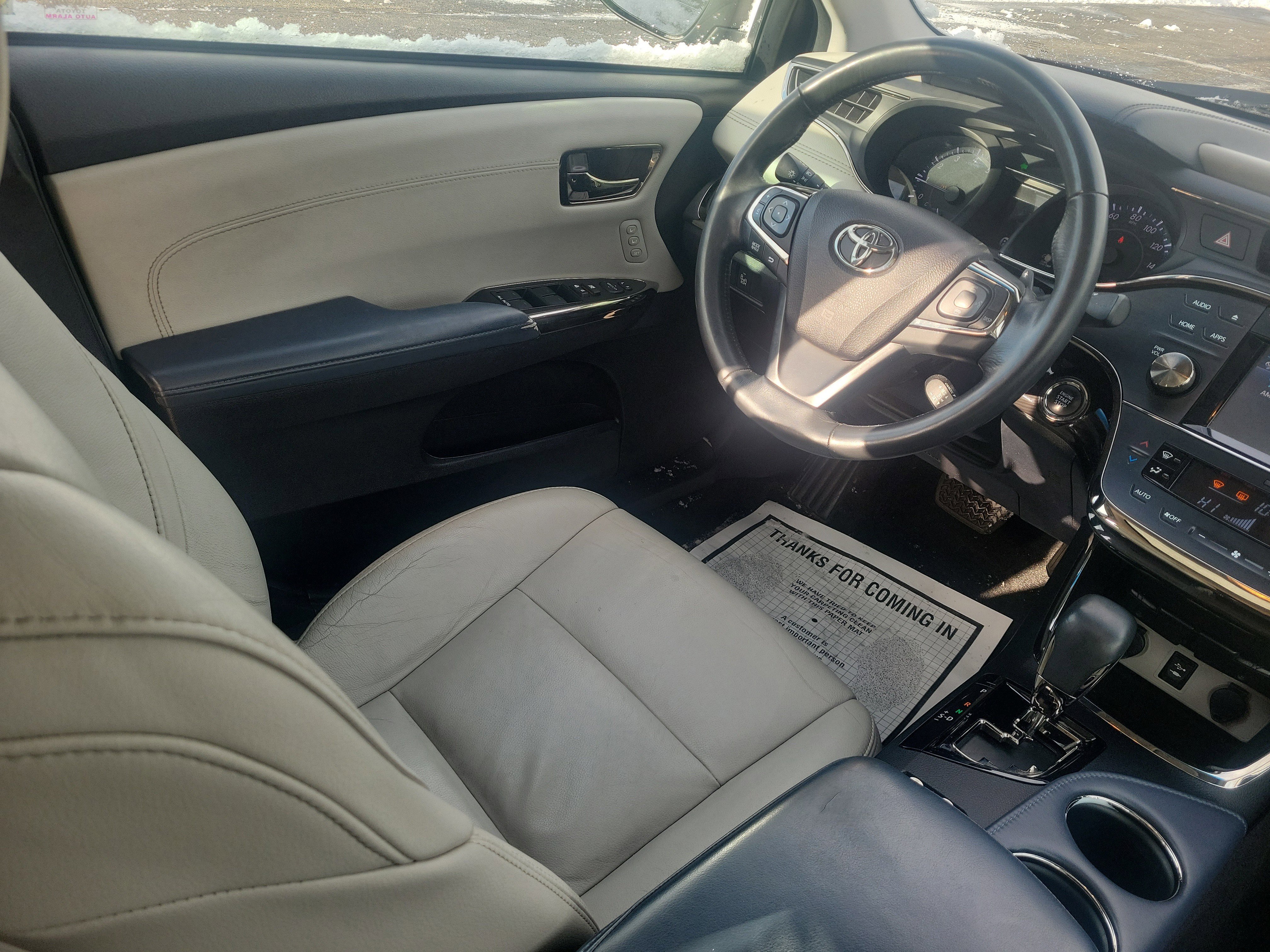 Used 2015 Toyota Avalon XLE Touring image 16