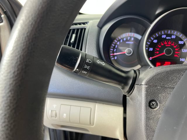Used 2012 Kia Forte EX w/ Fuel Economy Pkg FWD image 12