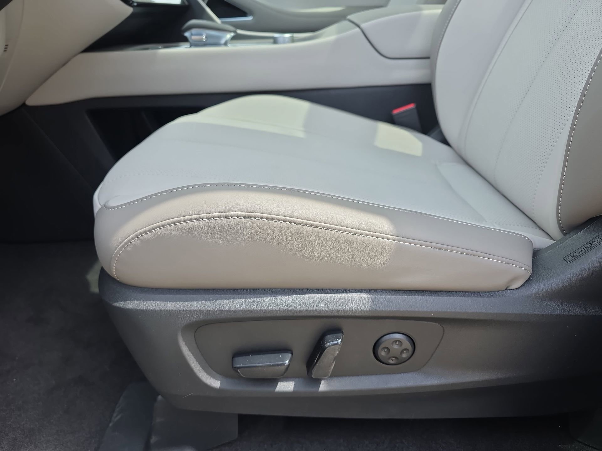 New 2027 INFINITI QX60 Luxe AWD/4WD image 28