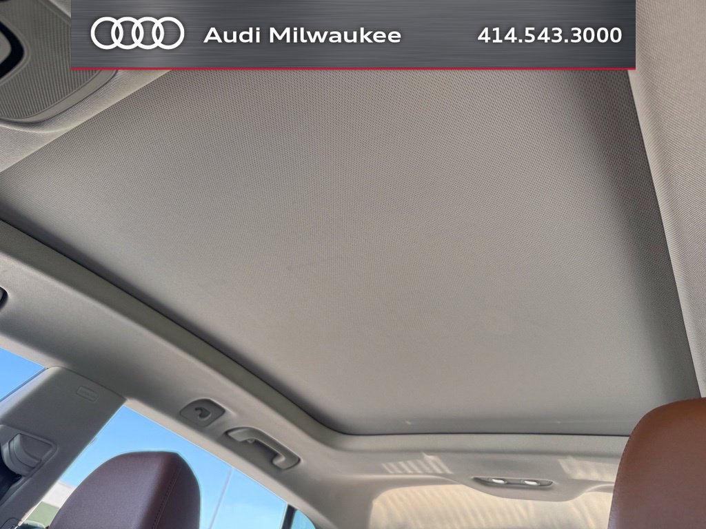 Used 2023 Audi Q8 Premium w/ Convenience Package AWD/4WD image 30
